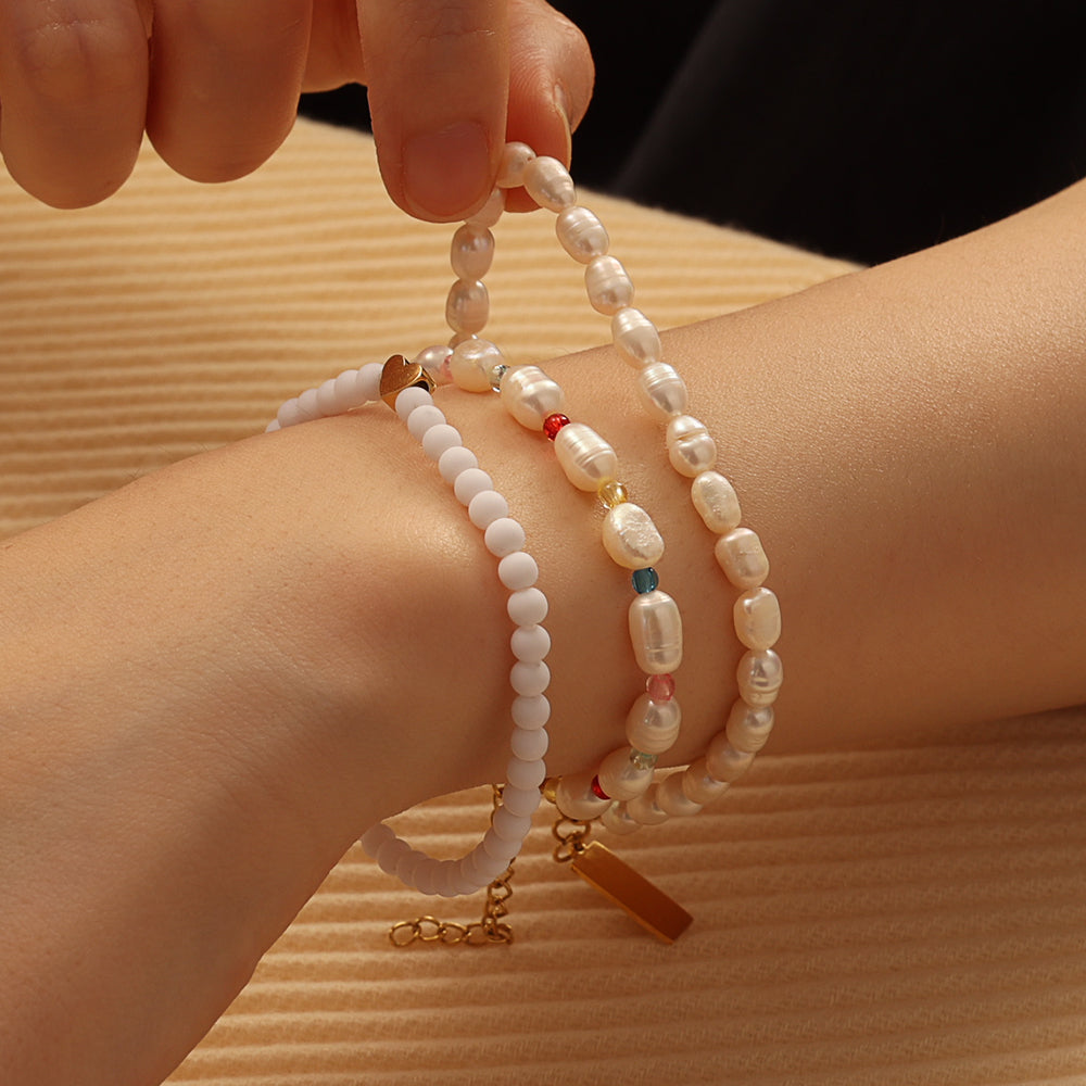 Pearl & Glass Bead Bracelet – Gold