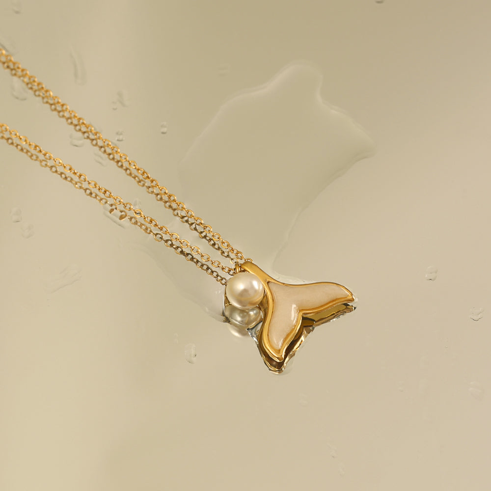 Whale-Tail & Pearl Pendant Necklace – Gold