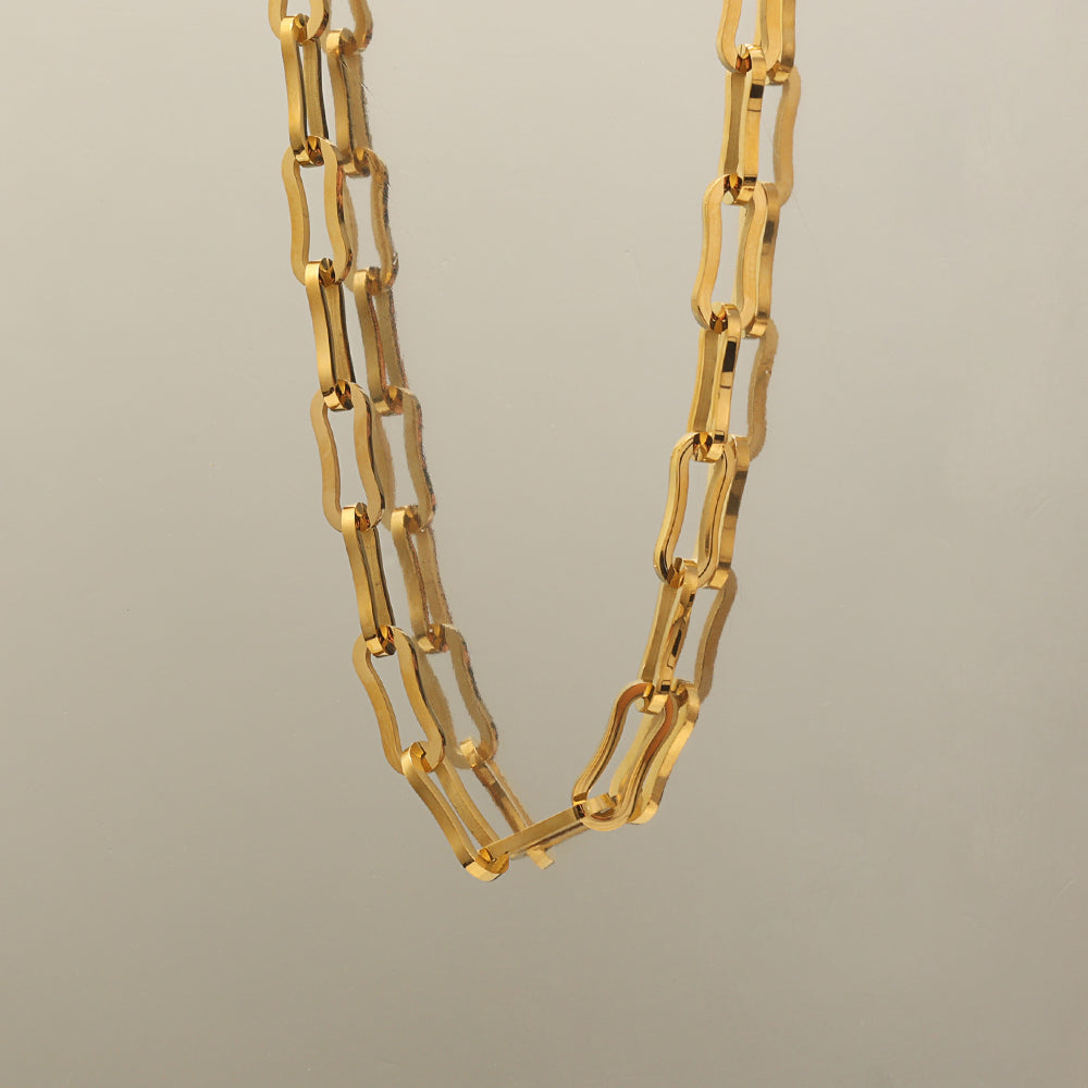 Rectangular Link Necklace – Silver (8 mm · 38.5 + 4.5 cm)