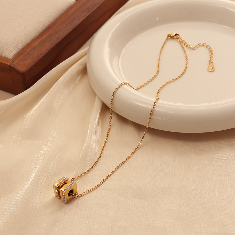 Dual Bar Pendant Necklace – Crystal (Gold)