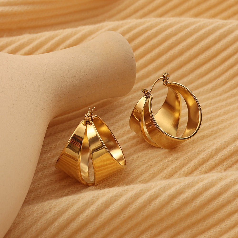Classic Hoop Earrings 31 mm – Gold