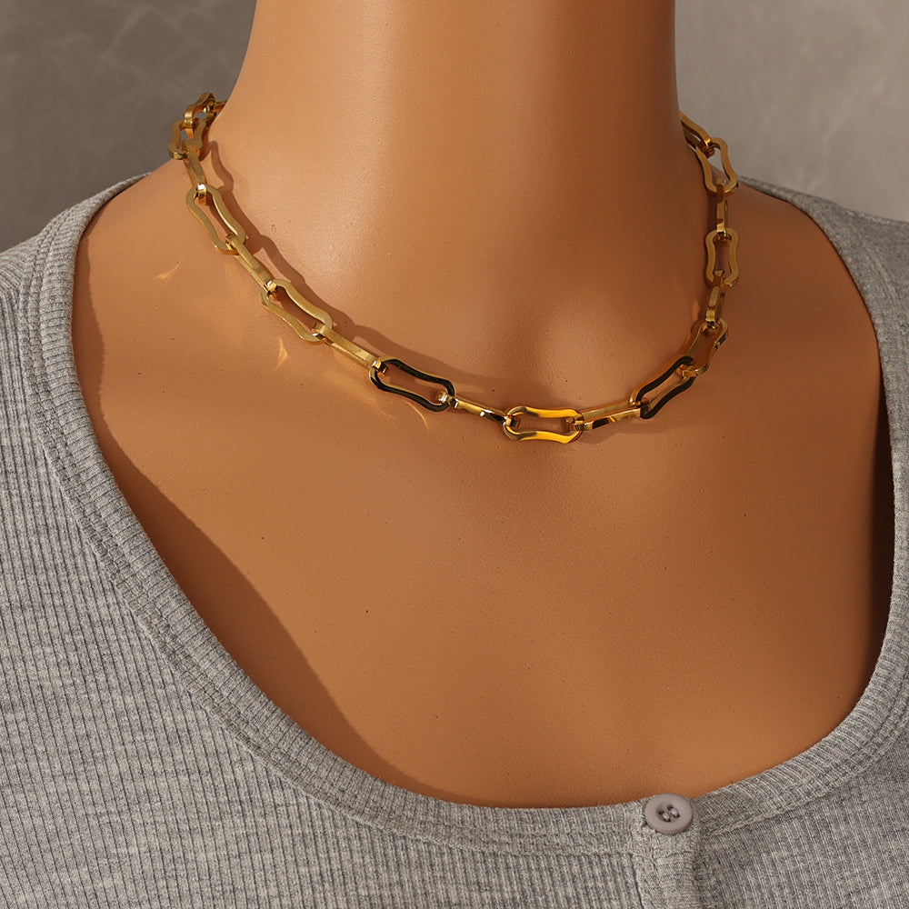 Rectangular Link Necklace – Silver (8 mm · 38.5 + 4.5 cm)