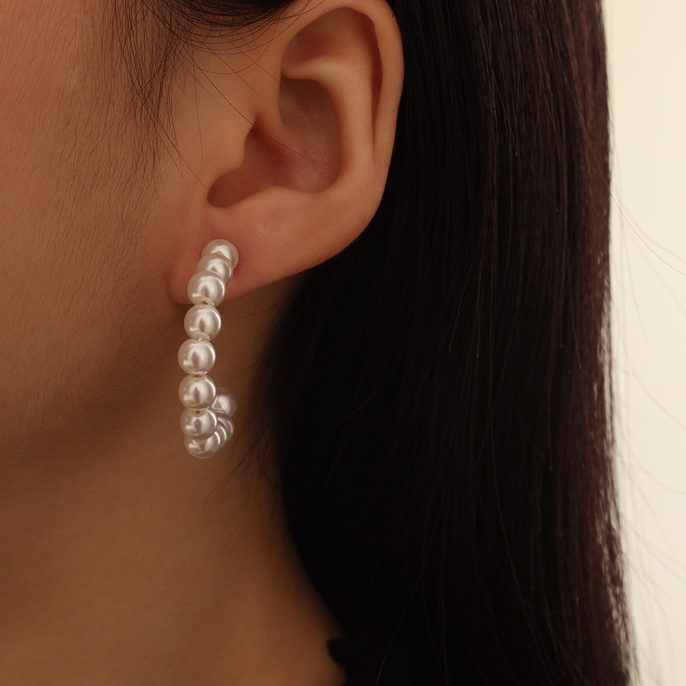 Pearl Accent Hoop Earrings 30 mm – Gold