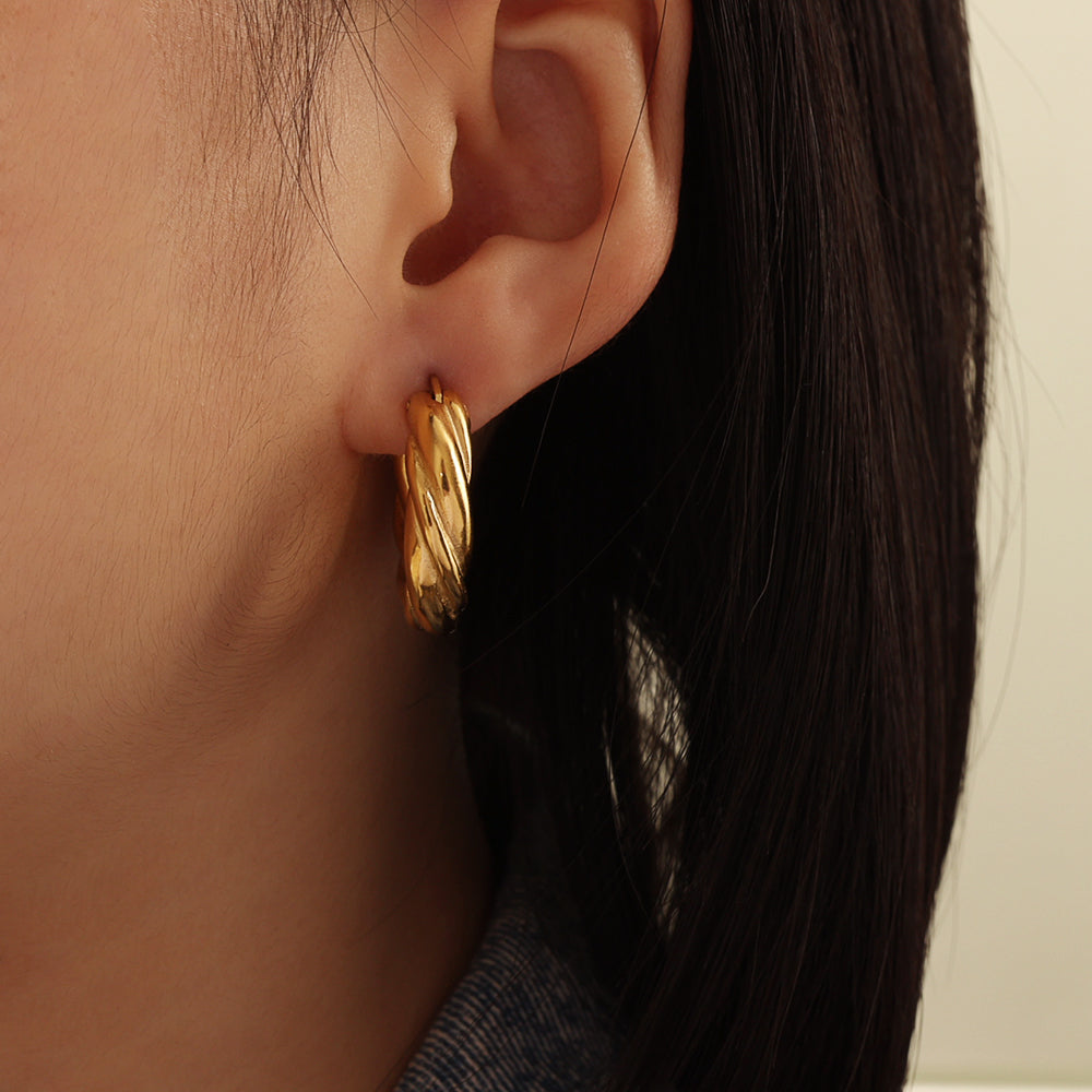 Twist Hoop Earrings 25 mm – Gold
