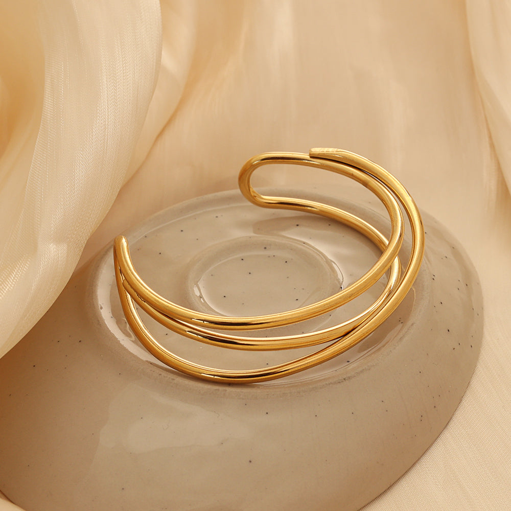 Double-Band Open Cuff – Gold (62 mm)