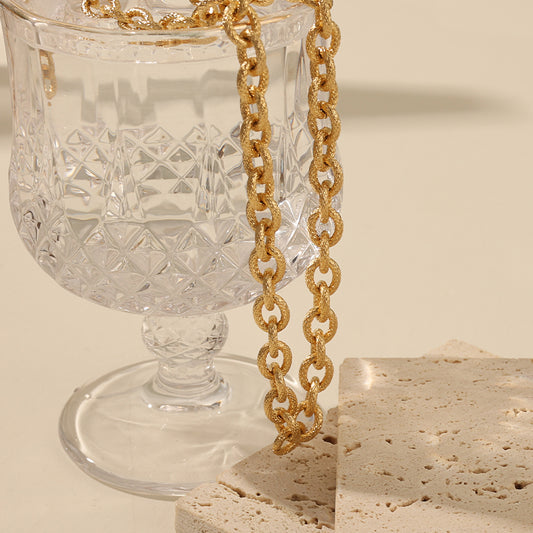 Twist-Link Chain Necklace – Gold
