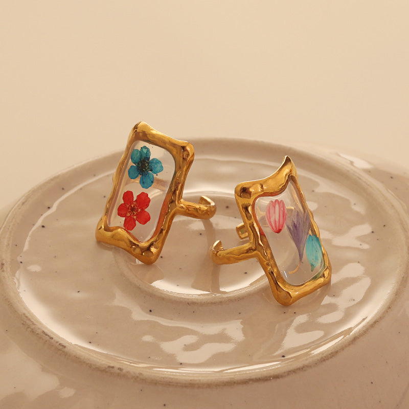 Bloom Enamel Adjustable Ring – Gold