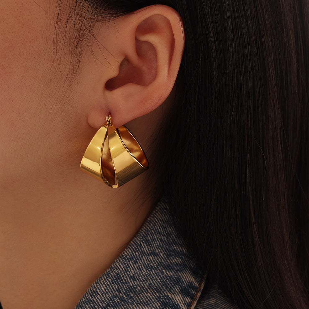 Classic Hoop Earrings 31 mm – Gold