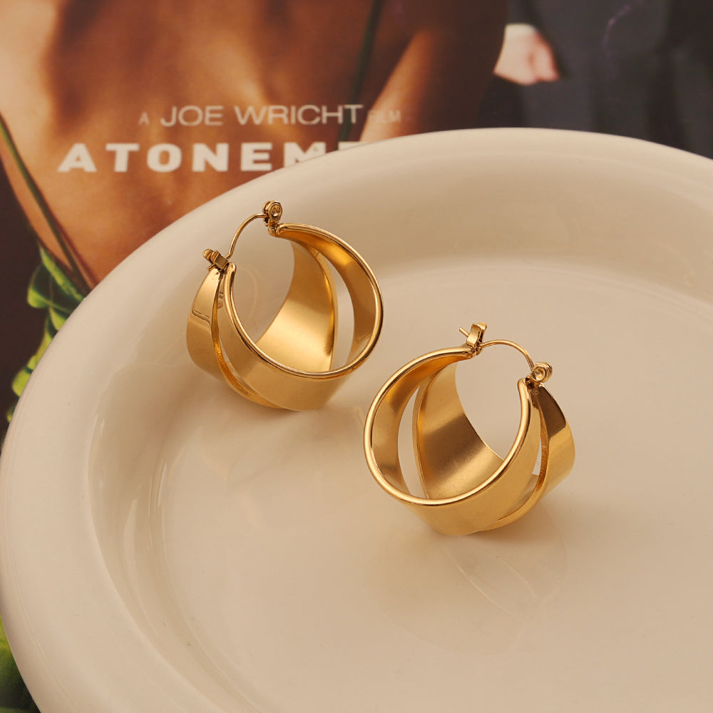 Classic Hoop Earrings 31 mm – Gold