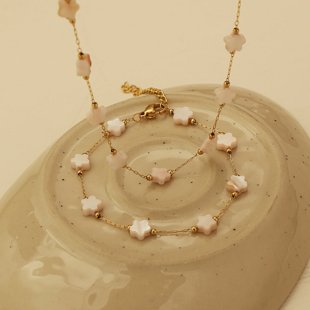 Mother-of-Pearl Star Set (Gold)