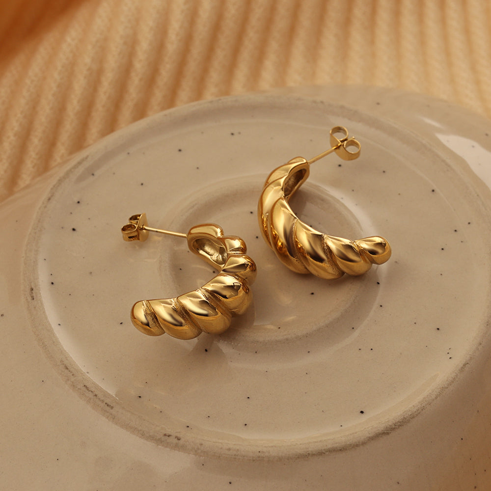 Rope-Twist Huggies – Gold