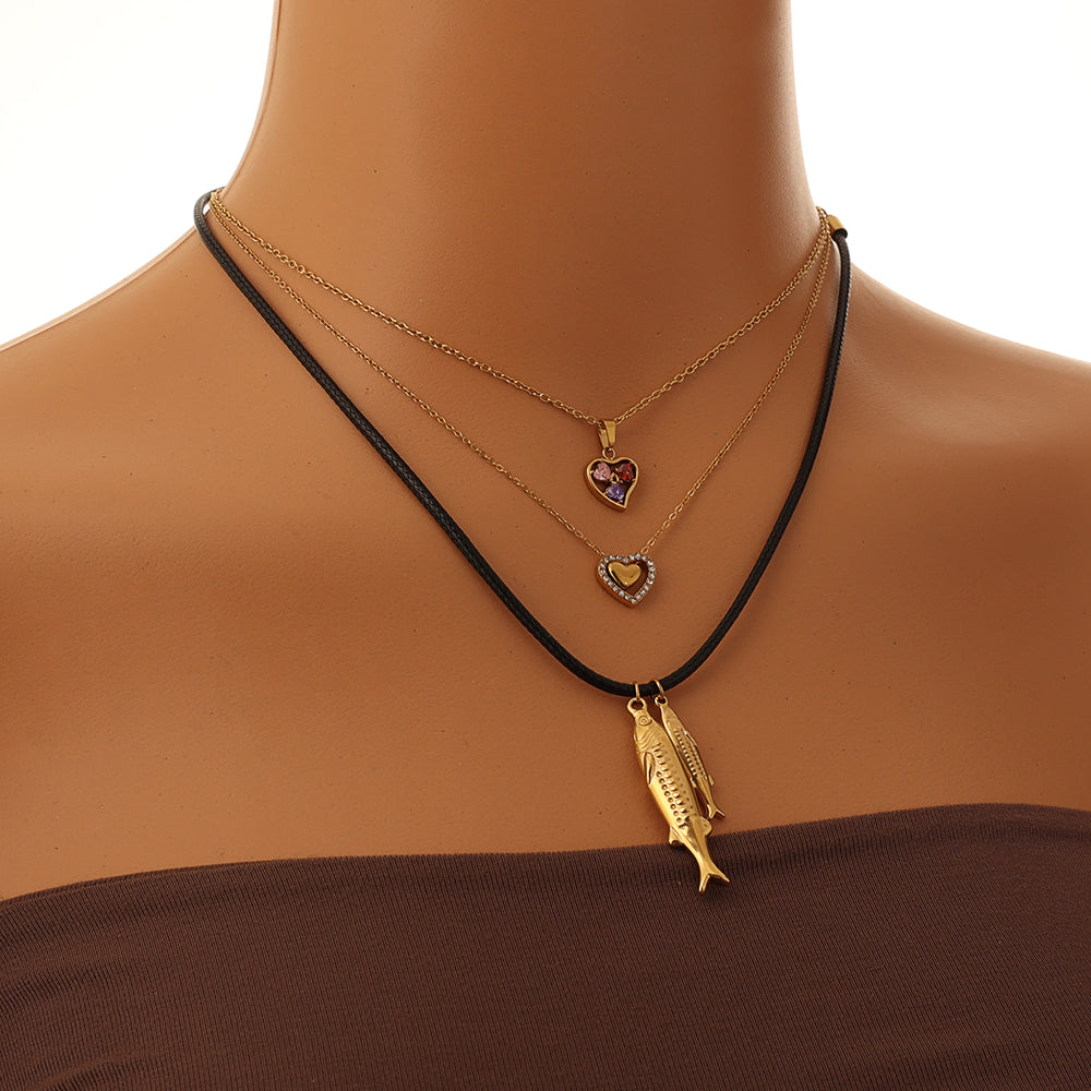 Heart Halo Pendant Necklace – Gold