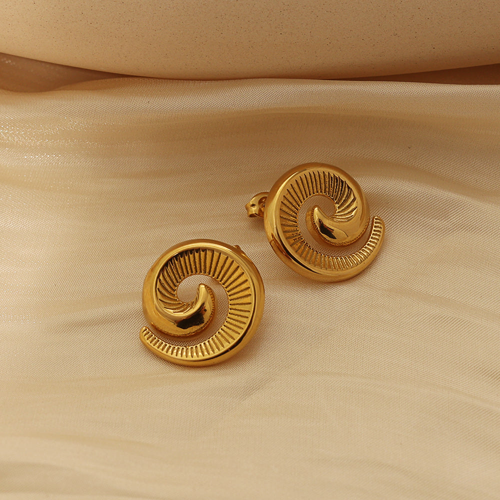 Spiral Swirl Stud Earrings – Gold (19 mm)