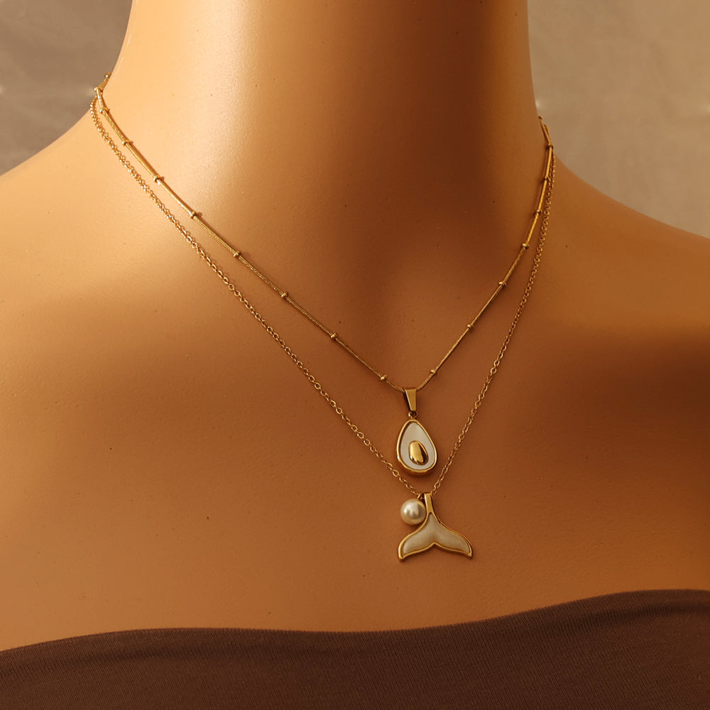 Whale-Tail & Pearl Pendant Necklace – Gold