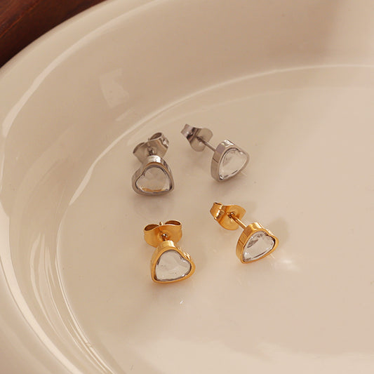 Tiny Heart Studs – Silver (7 mm)