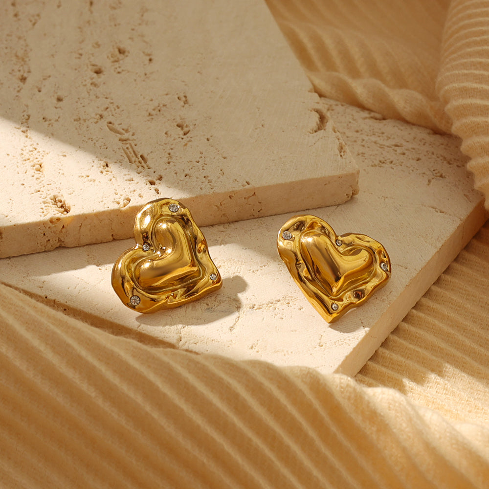 Puffy Heart Huggies – Gold (27 × 22.8 mm charm)