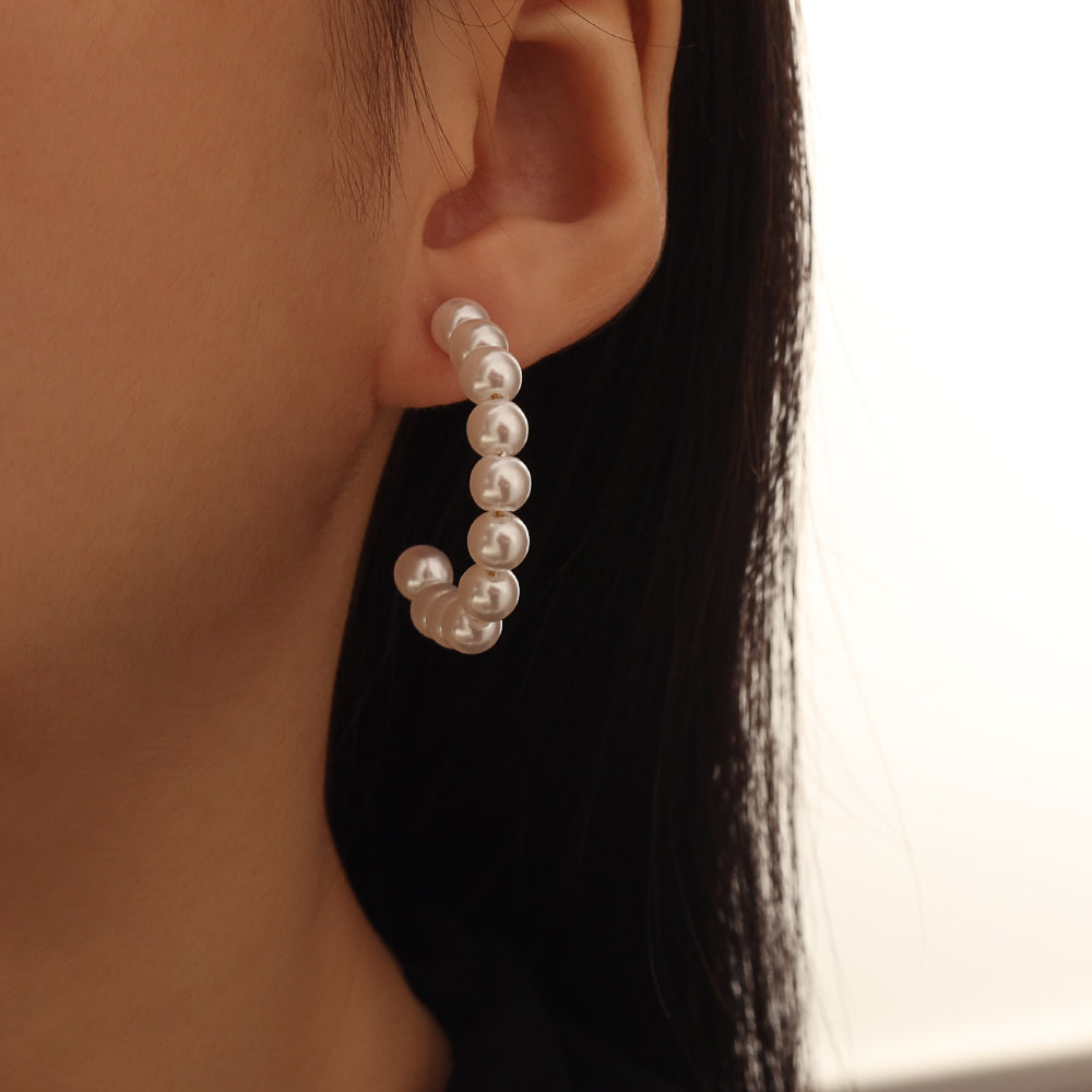 Pearl Accent Hoop Earrings 30 mm – Gold