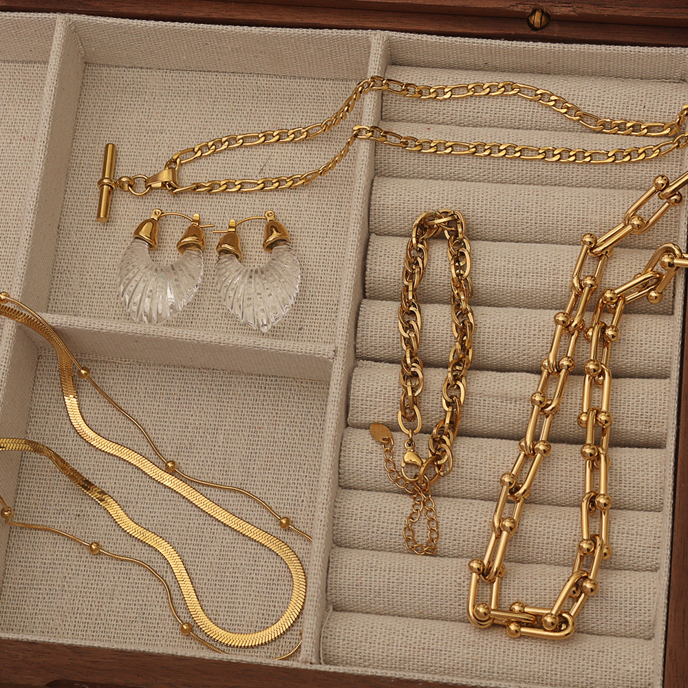 Sleek Long Chain Necklace – Gold (44 + 8 cm)