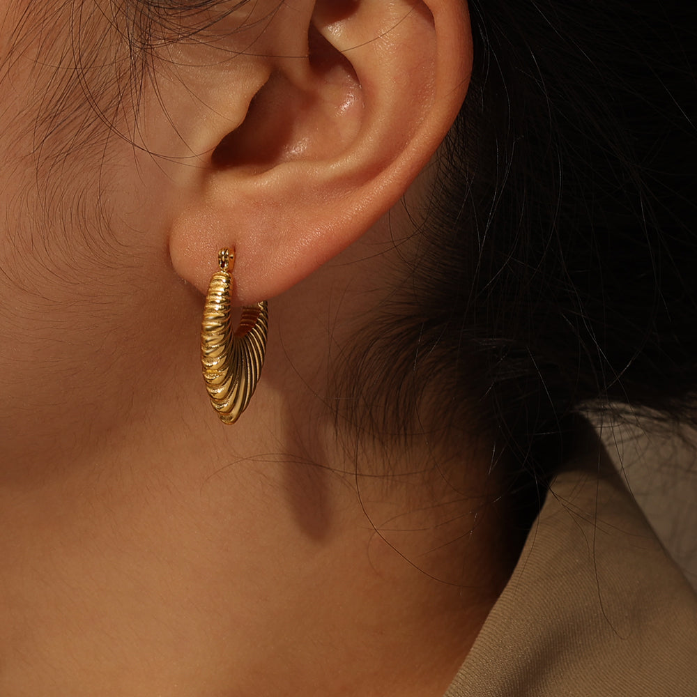 Winged Fan Huggies – Gold