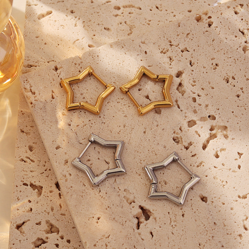 Star Outline Huggies – Gold